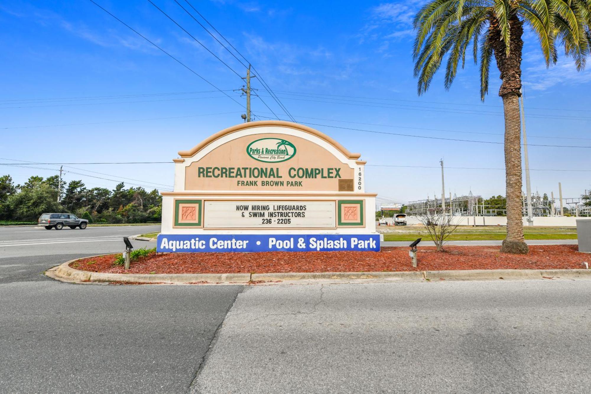 Emerald Beach #1330 By Book That Condo Panama City Beach Exterior photo