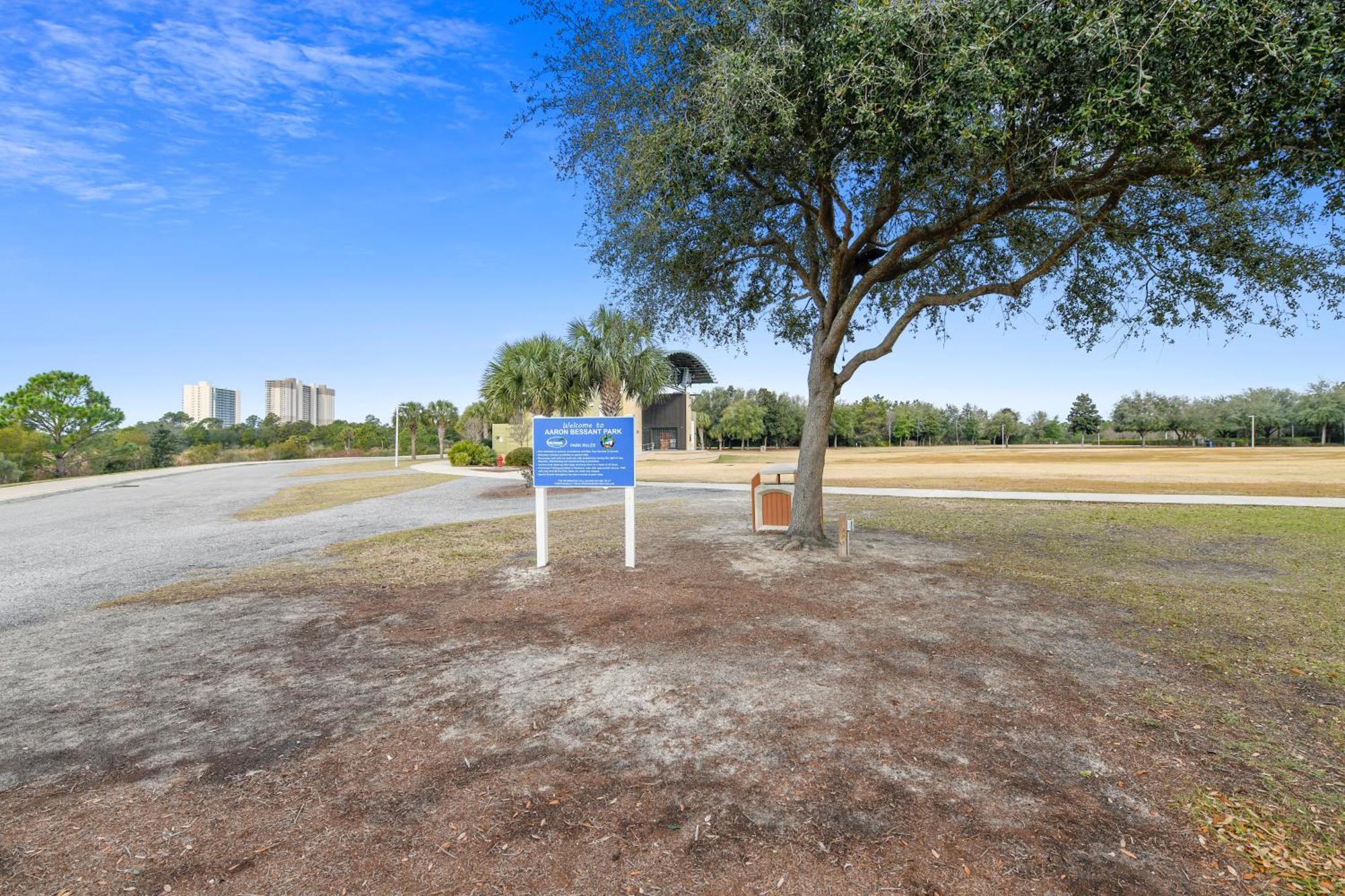 Emerald Beach #1330 By Book That Condo Panama City Beach Exterior photo