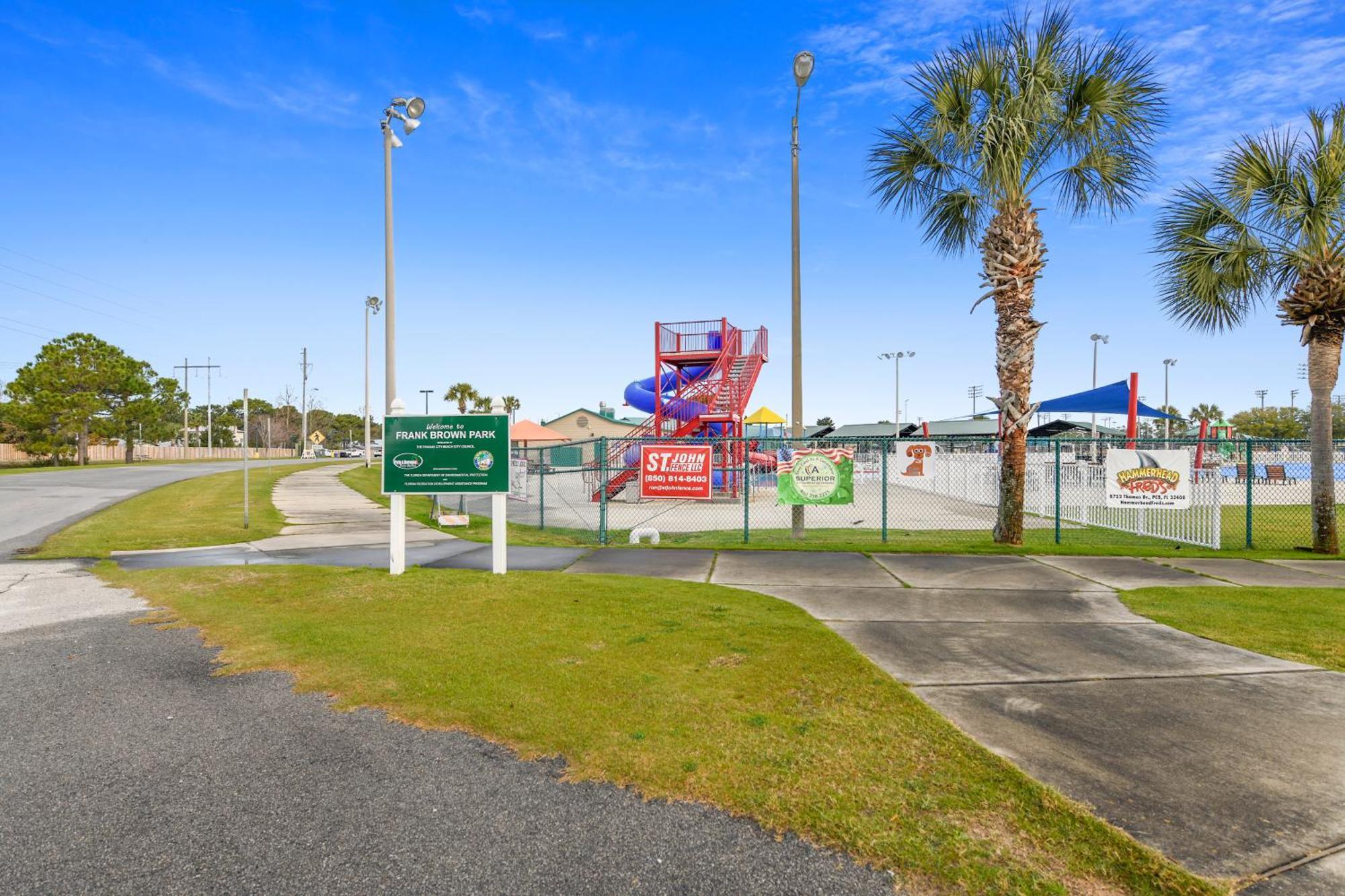 Emerald Beach #1330 By Book That Condo Panama City Beach Exterior photo