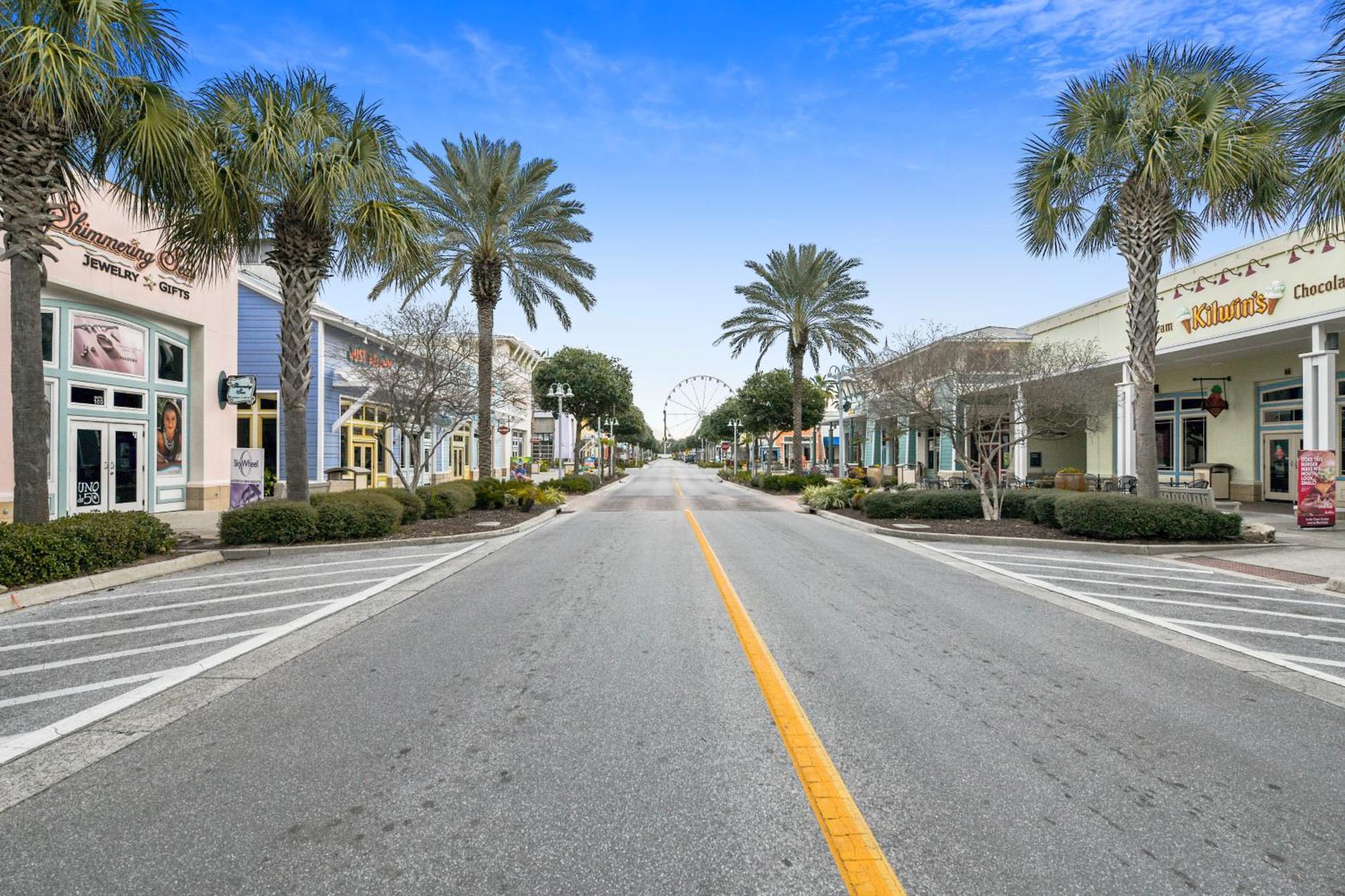 Emerald Beach #1330 By Book That Condo Panama City Beach Exterior photo