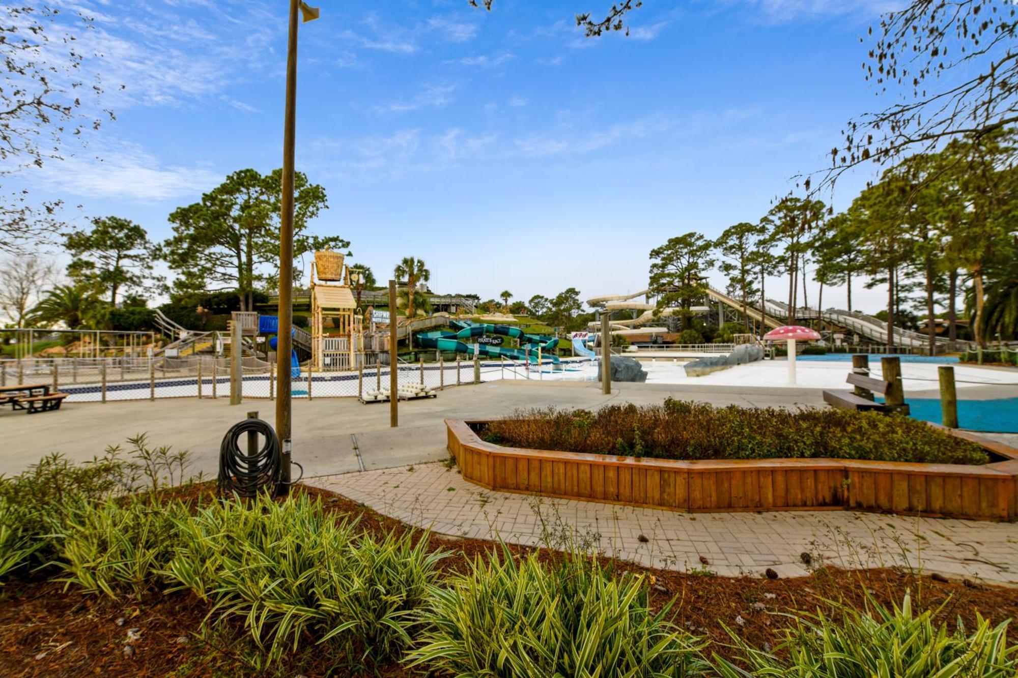 Emerald Beach #1330 By Book That Condo Panama City Beach Exterior photo