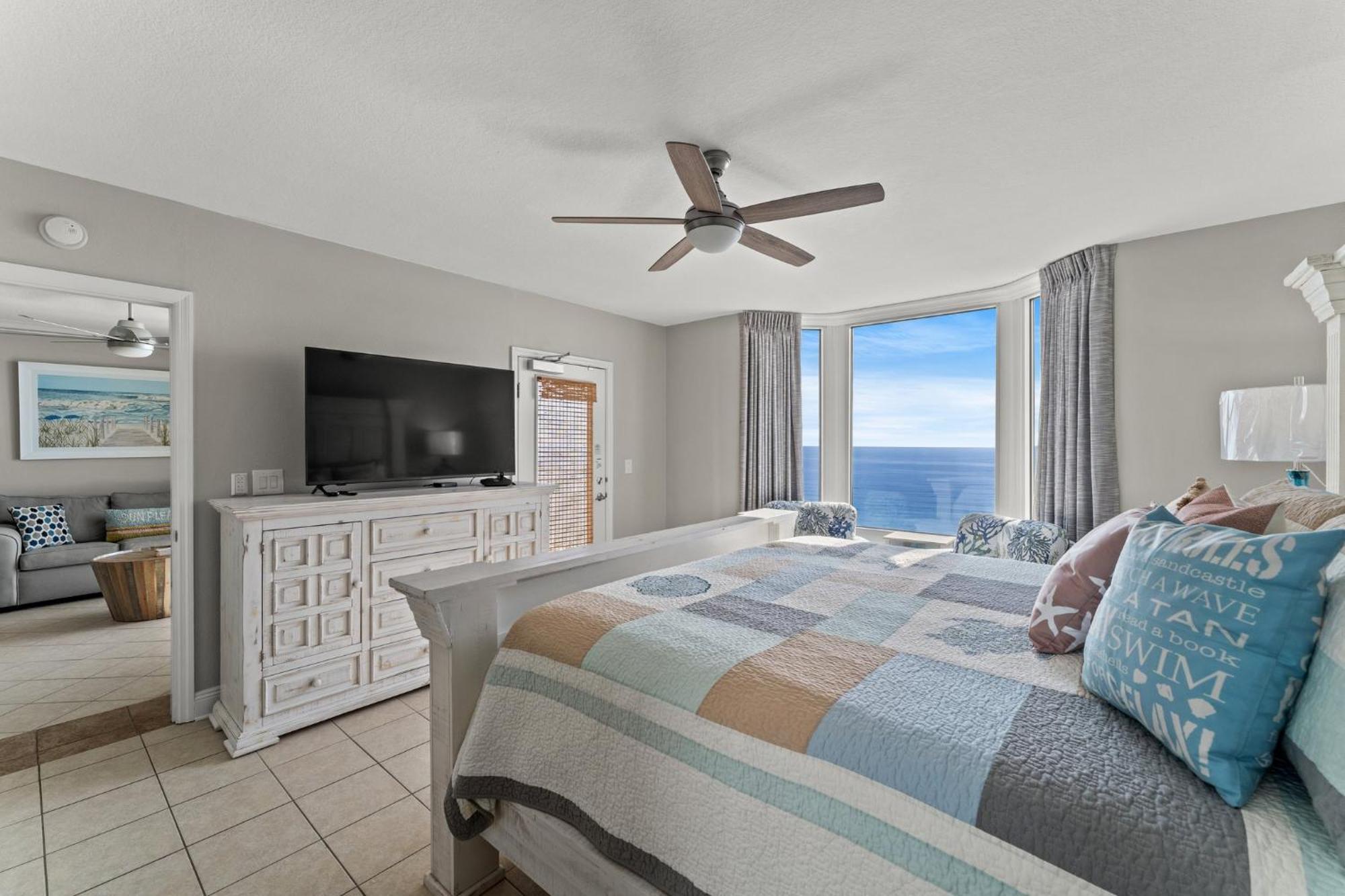 Emerald Beach #1330 By Book That Condo Panama City Beach Exterior photo