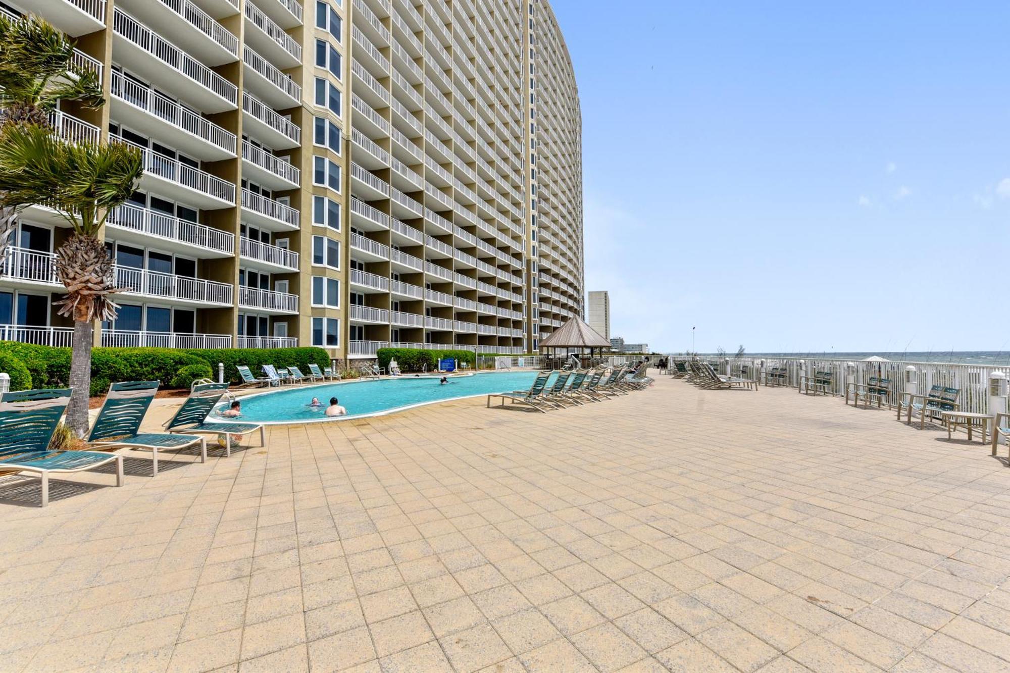 Emerald Beach #1330 By Book That Condo Panama City Beach Exterior photo